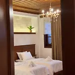 Castle Hotel