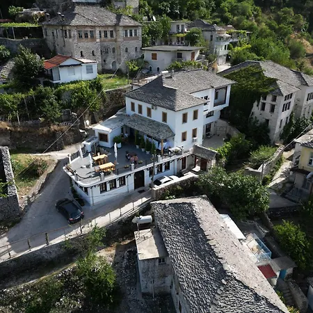 Castle Hotel 3*