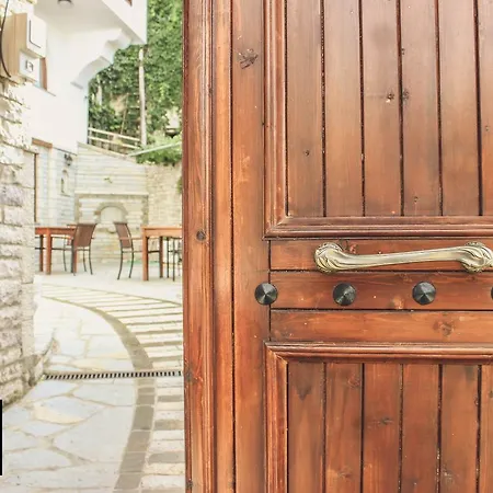 Hotel Castle Gjirokaster