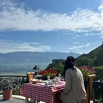 Hotel Castle Gjirokastër