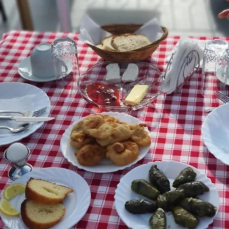 Castle 3* Gjirokastër