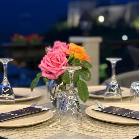 Hotel Castle Gjirokastër