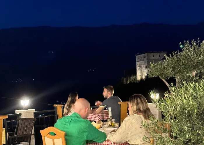 Otel Castle 3*